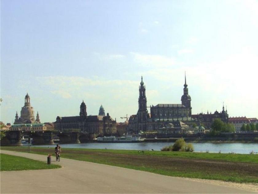 Exklusive Ferienwohnung an der Elbe Dresden Exterior foto